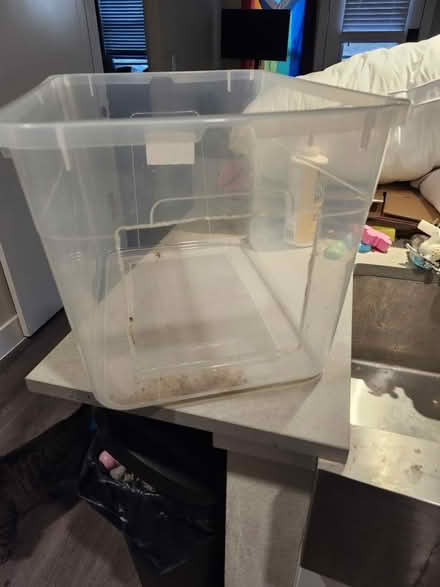 Photo of free Homemade litter shelter (76102) #1