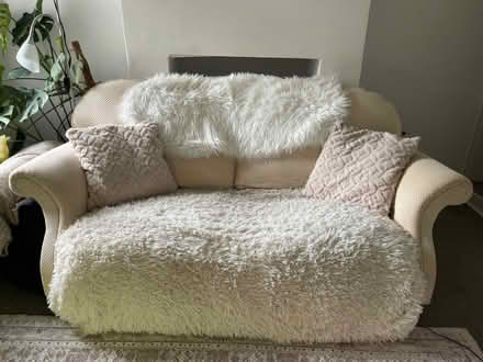 Photo of free Cream Martin and Parker 3 Seater Sofa (Wilmorton DE24) #1