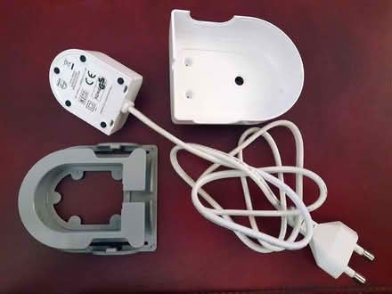 Photo of free Philips Sonicare Toothbrush Charger (Nelson BB9) #2