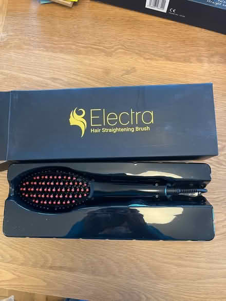 Photo of free Electra hair straightening brush (Sands, High Wycombe) #1