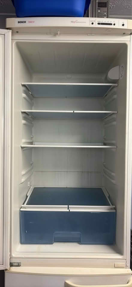 Photo of free Tall fridge freezer (Nr Thatcham (Bucklebury)) #3