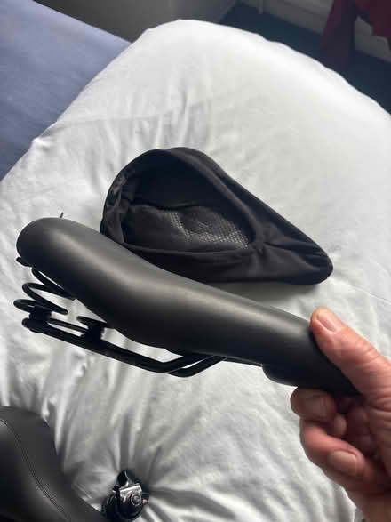 Photo of free bicycle seats and cover (LS17 moortown) #3