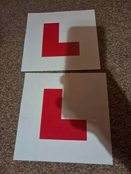 Photo of free Magnetic L Plates (Phoenix Drive ME18) #1