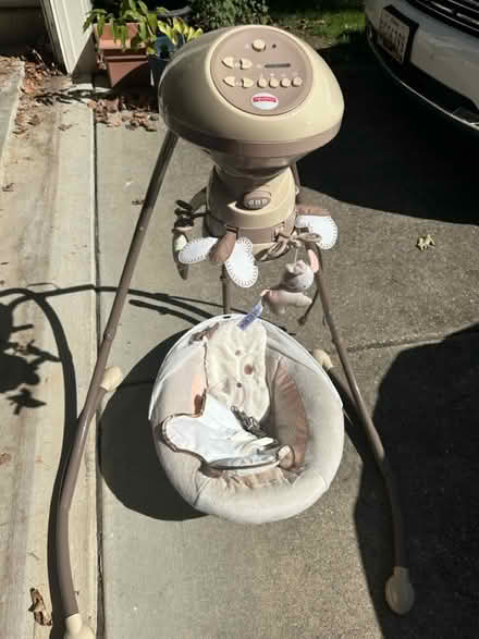 Photo of free Infant swing (Columbia, MD) #1