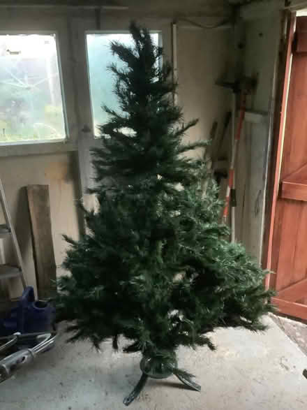Photo of free 5 foot Christmas tree (Southport PR9) #2