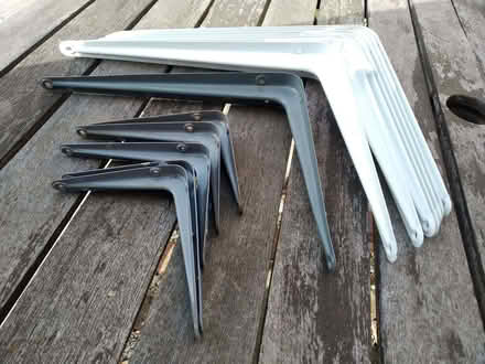 Photo of free Shelf brackets (Ruddington NG11) #2