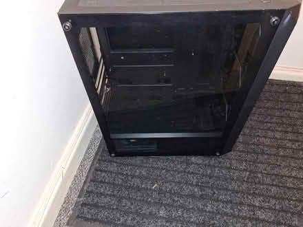 Photo of free IONZ GAMER ATX Case USB 2.0 motherboard Extension Splitter (Broomhall S3) #4
