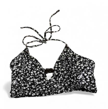 Photo of free GAP woman’s f Top (Brooklyn Storage) #1