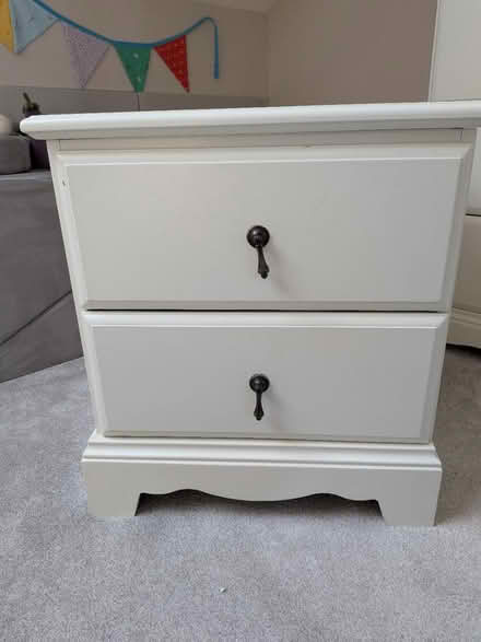 Photo of free White bedside table (Walkley S6) #1