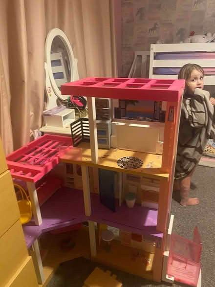 Photo of free Huge Barbie house (Bath) #4