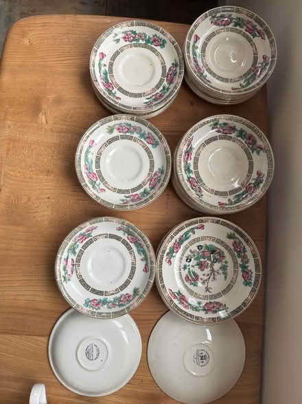 Photo of free Old saucers (Bilton) #1