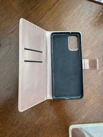 Photo of free Galaxy S20 plus cases and screens (Dogsthorpe) #2
