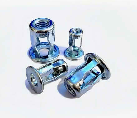 Photo of M4 x 15mm Jack Nuts / Spyder Split Body Rivet Nuts (PL4) #1