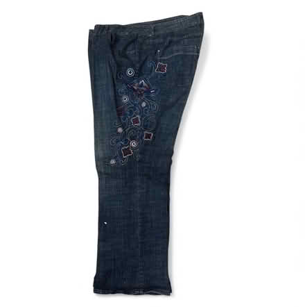 Photo of free Venezia Woman’s Jeans (Brooklyn Storage) #1