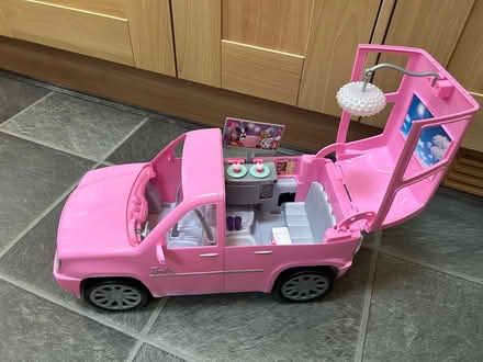 Photo of free Barbie jeep (Shenley Fields B29) #1