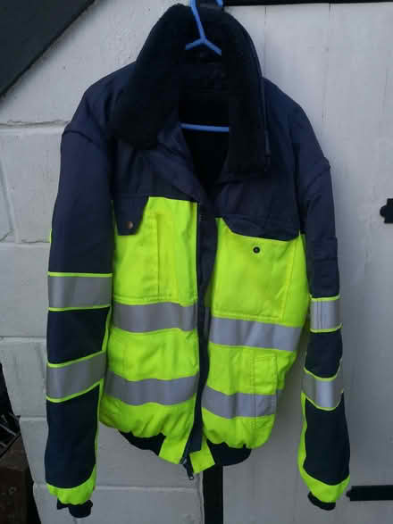 Photo of free Hi Vis Jacket (CT10) #1