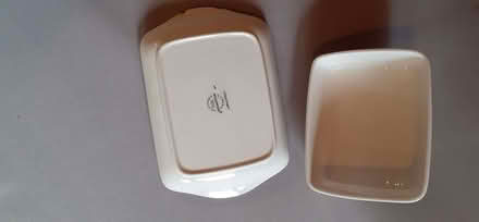 Photo of free Butter dish, Wedgwood, ivy design, chipped (Goldsworth Park GU21) #2
