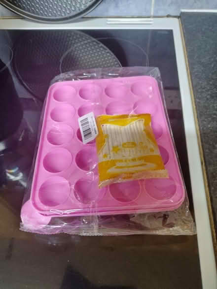 Photo of free Cake pop making kit (Rowner PO13) #1