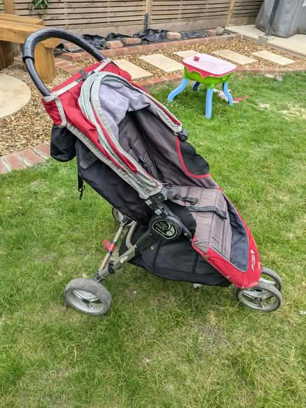 Photo of free City mini buggy (damaged front wheel) & bassinet (Teddington TW11) #3