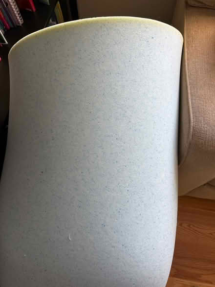 Photo of free King memory foam mattress pad (Lexington 02420) #2
