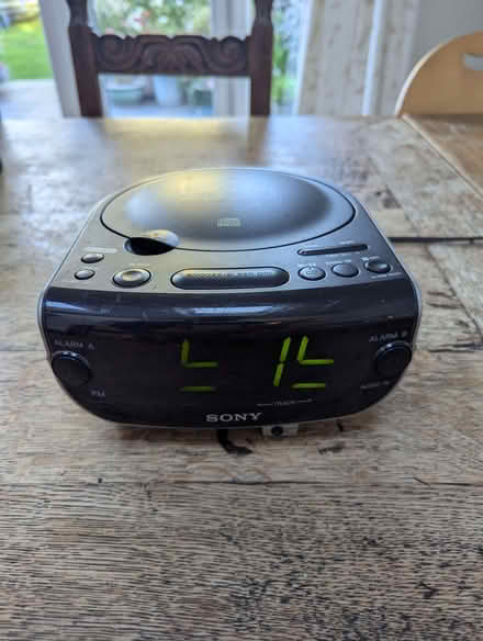 Photo of free Sony FM/AM Clock Radio ICF-CD814 (Cumnor OX2) #1