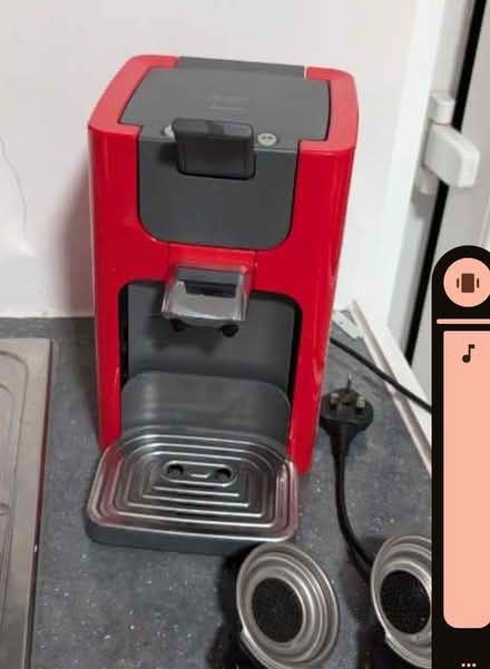Photo of free Senseo Coffee Machine (Hyde SK14) #1