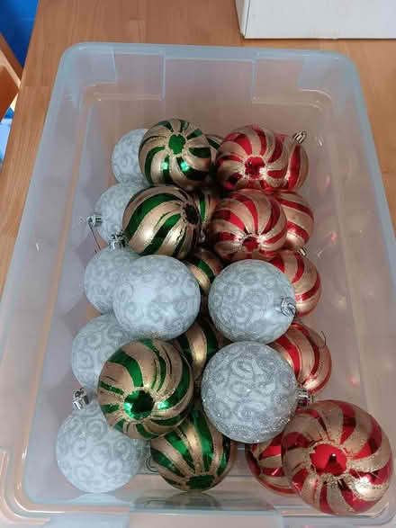 Photo of free XMAS Tree Ornaments (Camb St, Woburn/Winches line) #2