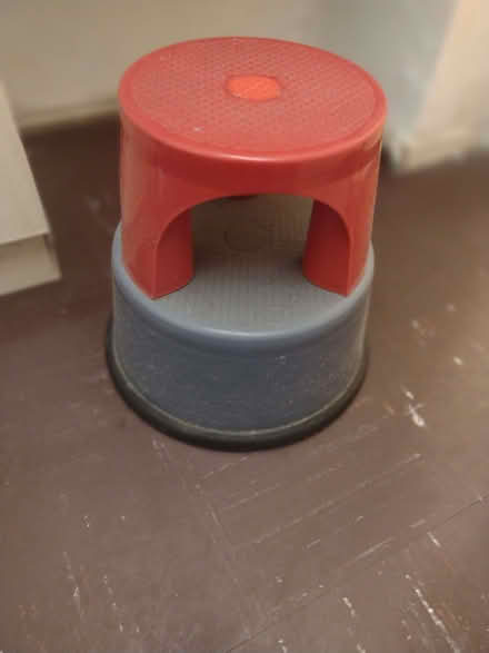 Photo of free Kick stool (Moston M40) #1