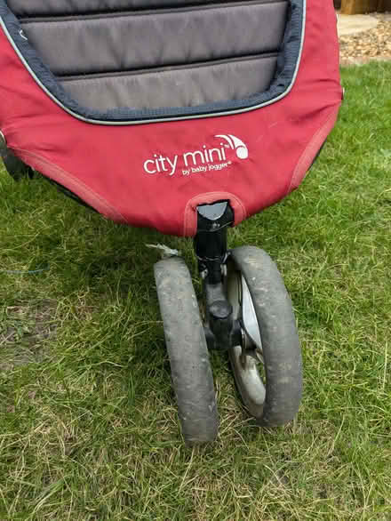 Photo of free City mini buggy (damaged front wheel) & bassinet (Teddington TW11) #4