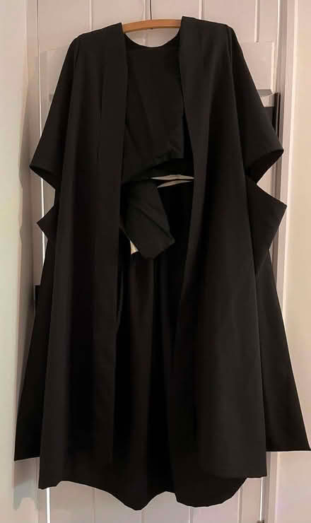 Photo of free Cambridge MA gown and hood (Oxford OX2) #1