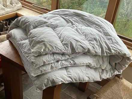 Photo of free King size down duvet (Fairfield LA1) #2