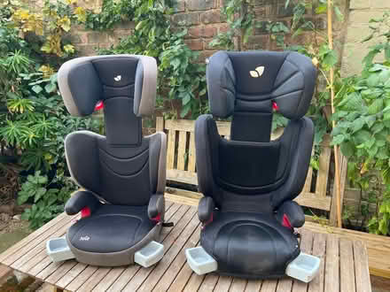 Photo of free Child car seats (2) (Broomhill S10) #4