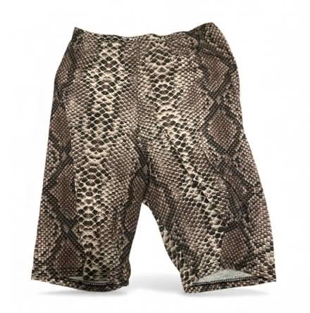 Photo of free Boohoo Woman’s Shorts (Brooklyn Storage) #1