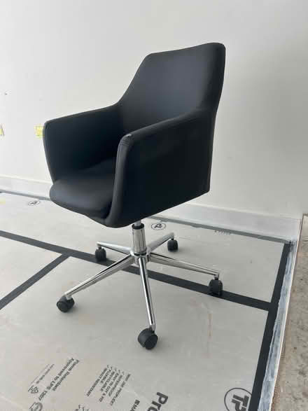 Photo of free John Lewis black office chair 2/2 (Wimbledon Village SW19) #2