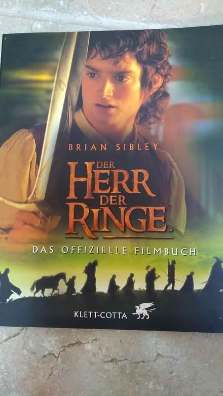 Photo of free 2 German books - Lord of the rings (Risinghurst OX3) #1