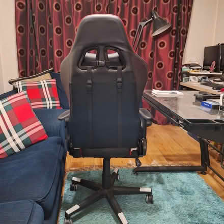 Photo of free Hironpal gaming chair (Hounslow Central) #4