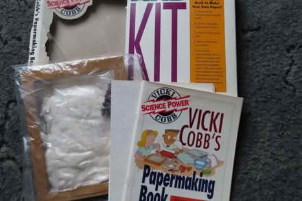 Photo of free kids paper making starter kit (Abingdon OX14) #1