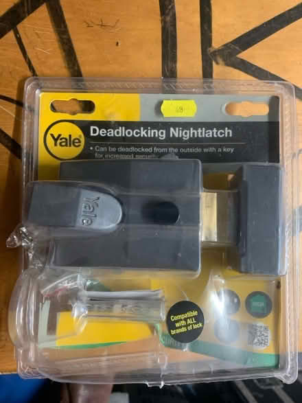 Photo of free Deadlocking night latch no lock (Turnpike Lane N17) #1