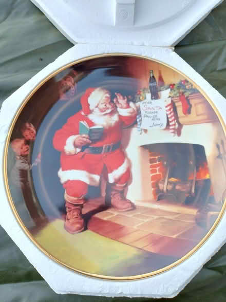 Photo of free Decorative Christmas plates x 2 (Great Totham) #1
