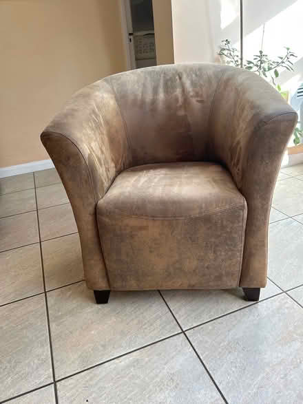 Photo of free 2 armchairs & settee (Camberley GU15) #1