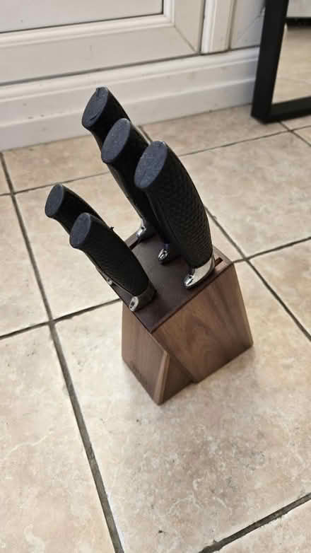 Photo of free Knifes set (Reading RG6) #1