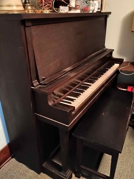 Photo of free Upright piano (Owosso Michigan) #1