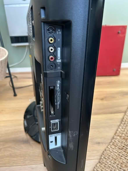 Photo of free Panasonic 32” tv freeview not smart (S35 Chapeltown) #4