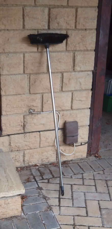 Photo of free broom (Oakwood LS8) #1