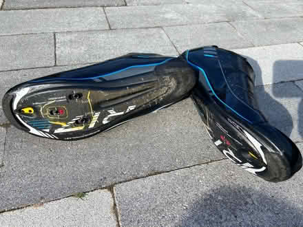 Photo of free Shimano cycling shoes - size 9.5/10 (Tonbridge TN10) #3