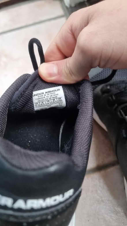 Photo of free Under armour trainers 9.5 mens (South hampstead NW8) #2