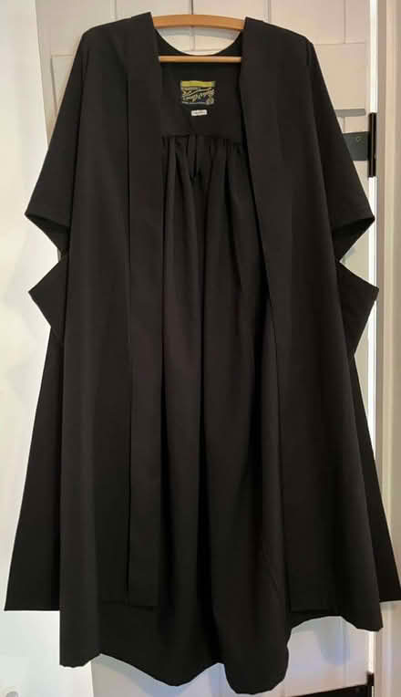 Photo of free Cambridge MA gown and hood (Oxford OX2) #2