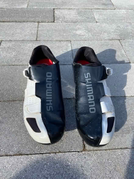 Photo of free Shimano cycling shoes - size 9.5/10 (Tonbridge TN10) #1