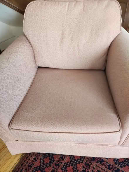 Photo of free 4 Piece Suite. Dusky peach fabric (The Folly BN7) #2