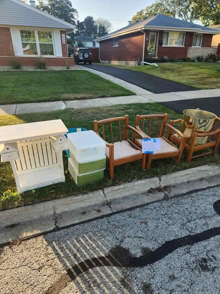 Photo of free Awesome roller chairs (Lombard) #1